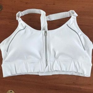 Athleta sports bra L